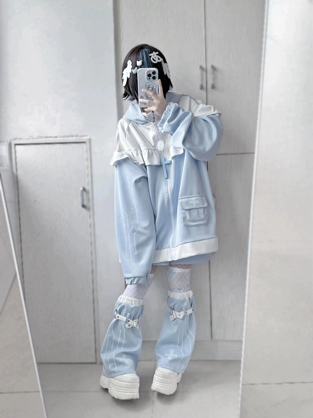 Tenshi Kaiwai Cat Ears Jacket With Ruffle And Pocket & Shorts Multicolor 39092:615374
