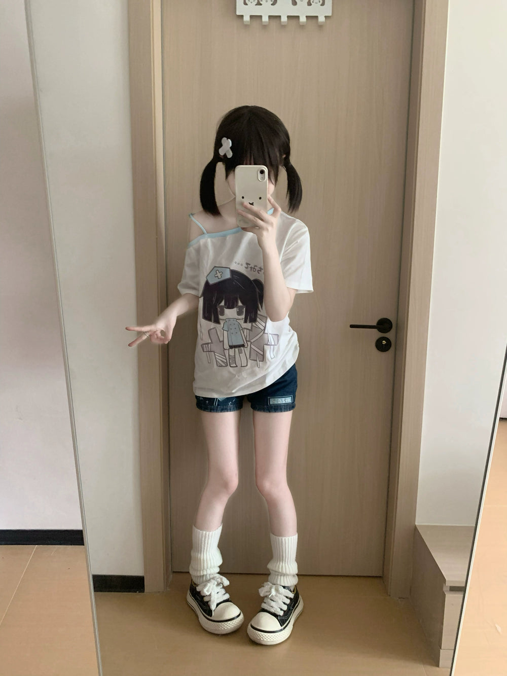 Yami Kawaii Otaku Off-Shoulder T-Shirt with Adjustable Strap 42903:757274