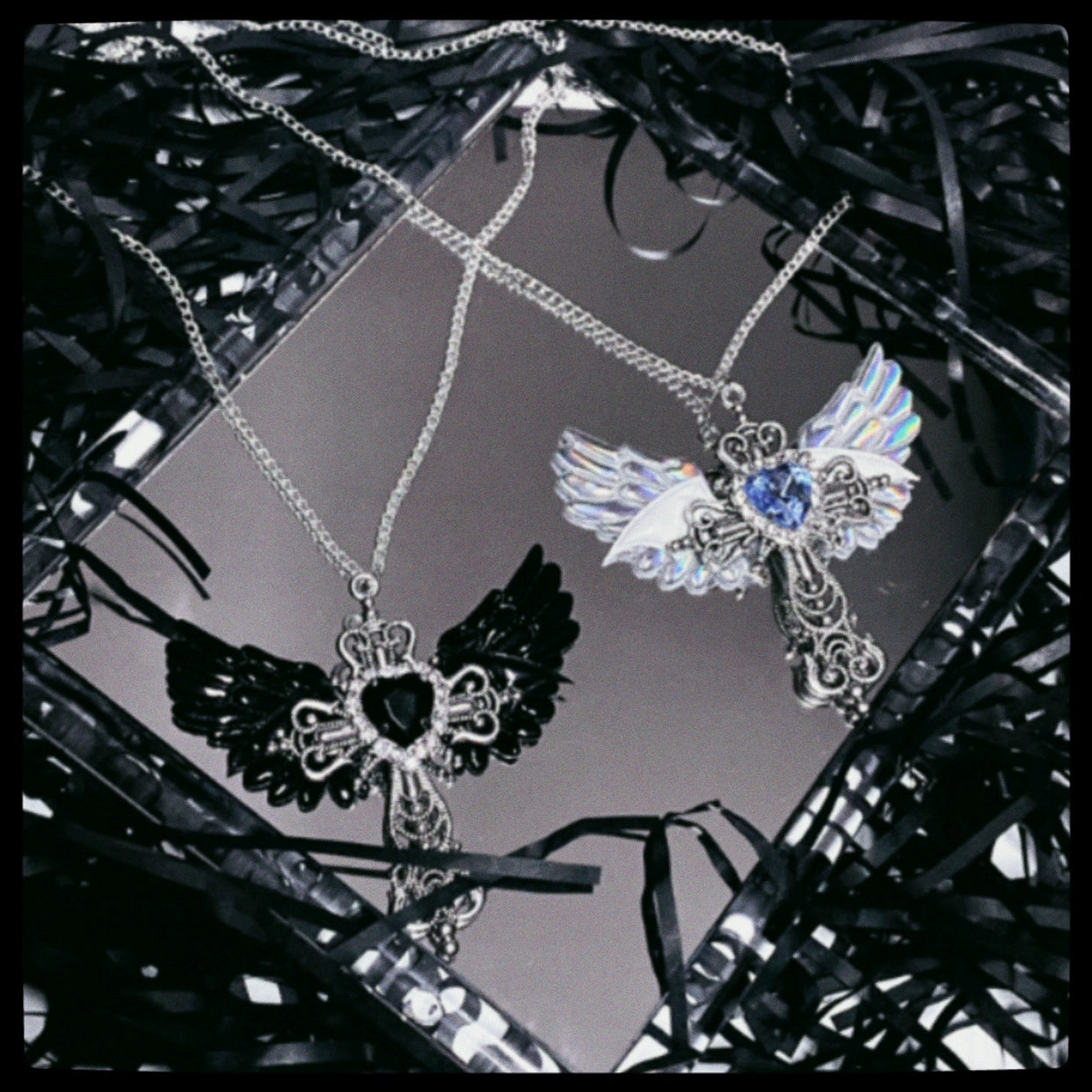 00s y2k ハンドメイドフェザークロスウォレットチェーン vkei kmrii #kmrii #vkei skull feather wallet chain 1/4.5 Tokyo popup