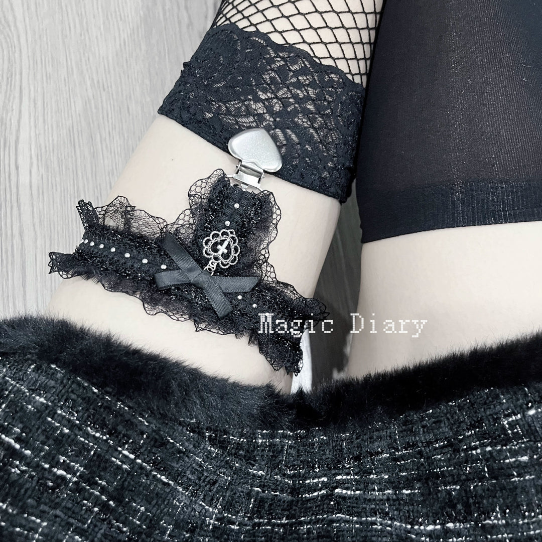 Jirai Kei Lace Garter, Heart Cross Accent & Clip 43032:762459