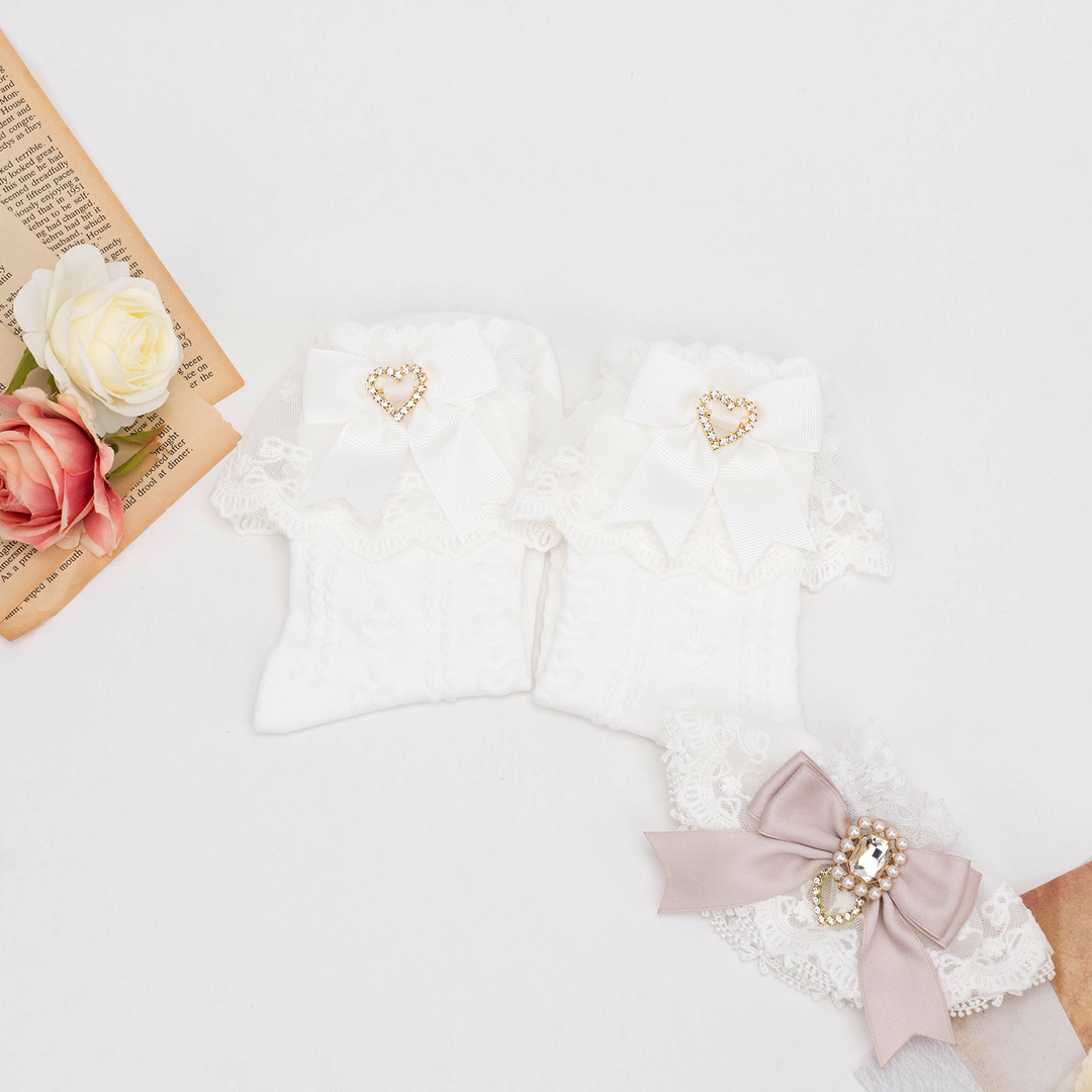 Jirai Kei Socks With Lace Trim And Heart-shaped Rhinestone (White) 21576:311512