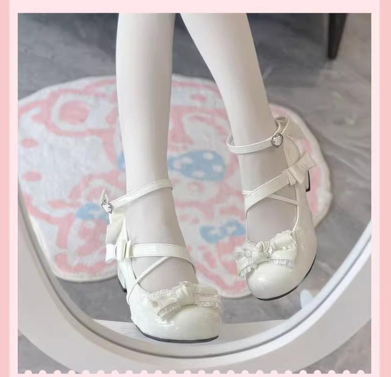 Sweet Lolita Round-toe Shoes with Low Heel and Bow Details 42555:746326