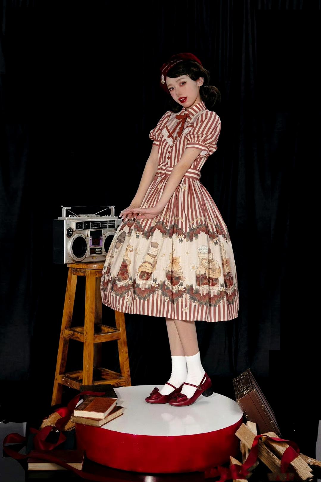 Retro Lolita Dress Strawberry Print Short Sleeve OP Embroidery Shirt 37248:569538