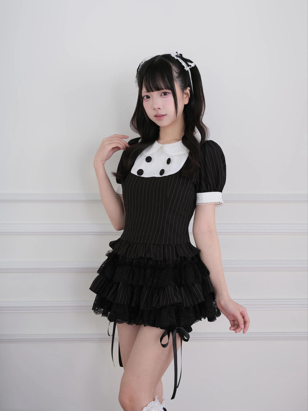 Jirai Kei Black Striped Top, Tiered Skort with Bows 45801:864157