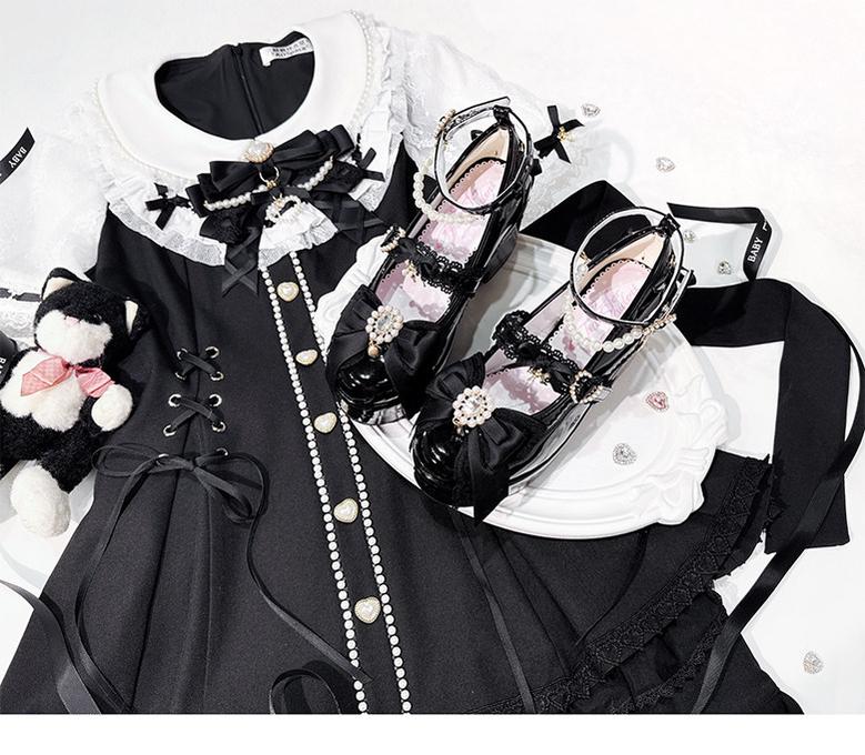 Jirai Kei Lace-Sleeved Dress, Elastic Shorts 44759:824558