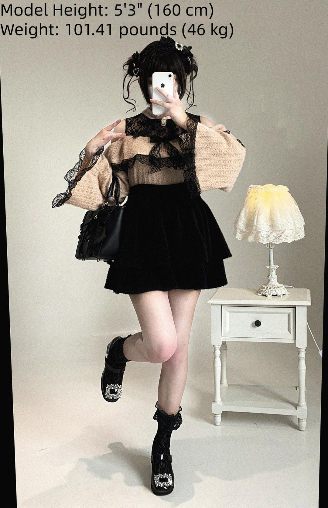 Soft Plush Ryousangata Sweater, Lace Details 44470:810486