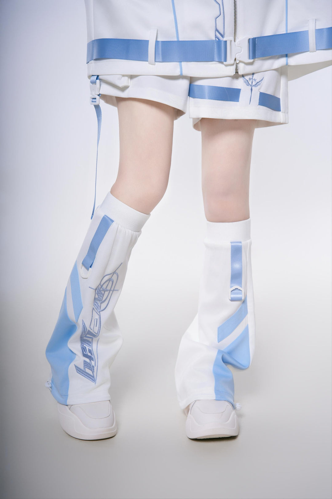 Plus Size Tenshi Kaiwai Outfit, Jacket and Shorts (L M) 44120:796918