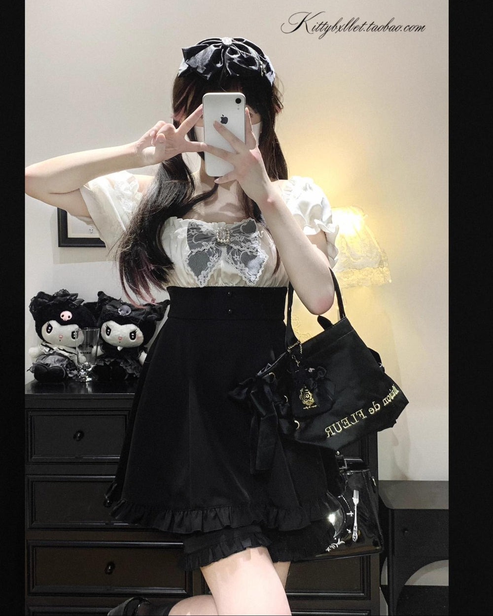 Puff Sleeve Jirai Kei Dress with Lace Bow and Shorts (Black / F) 43072:766140