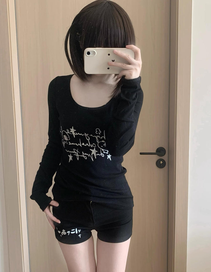 Black Gyaru Style Shorts with White Japanese Lettering 42902:760624