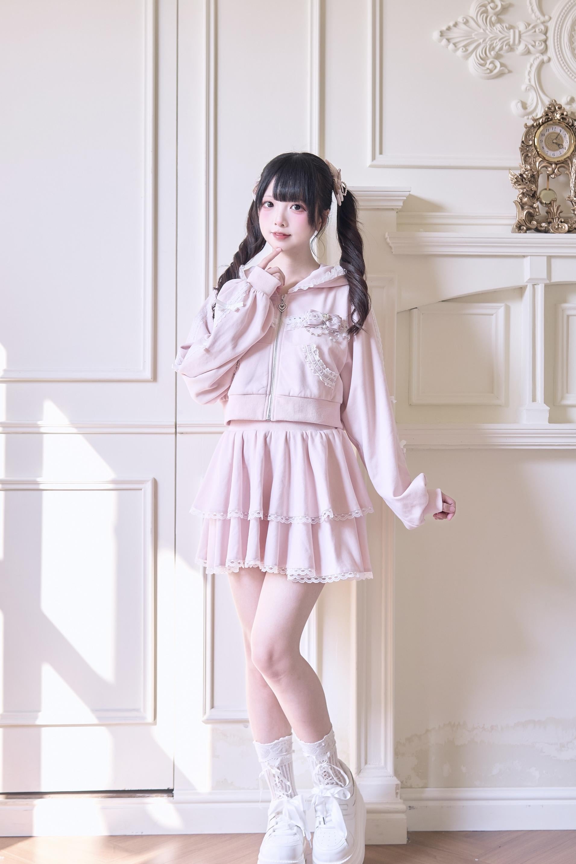 Jirai Kei Hoodie Jacket Pants and Skirt with Lace Detail – Honey