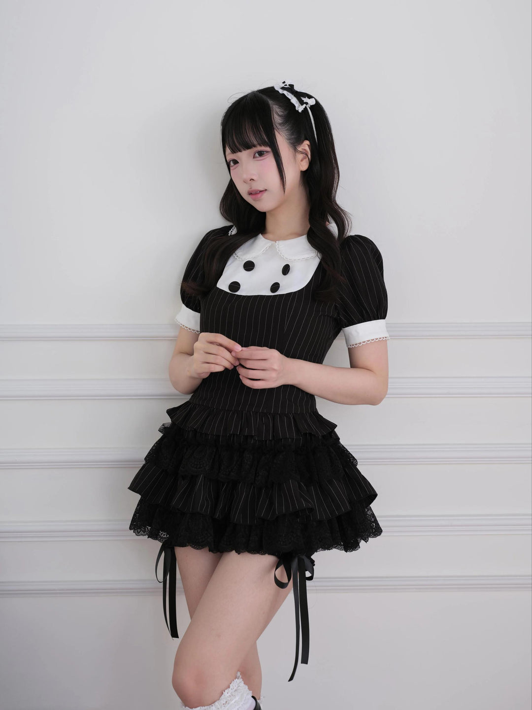 Jirai Kei Black Striped Top, Tiered Skort with Bows 45801:864156
