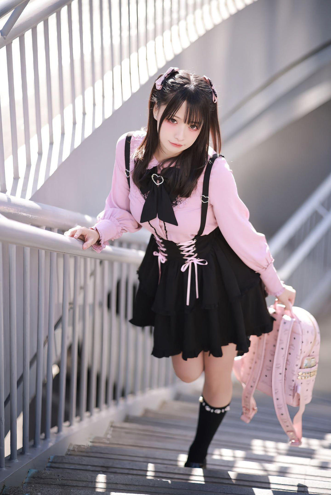 Jirai Kei Blouse Pink Blue Shirt Black Lace Up Skirt 21832:760690