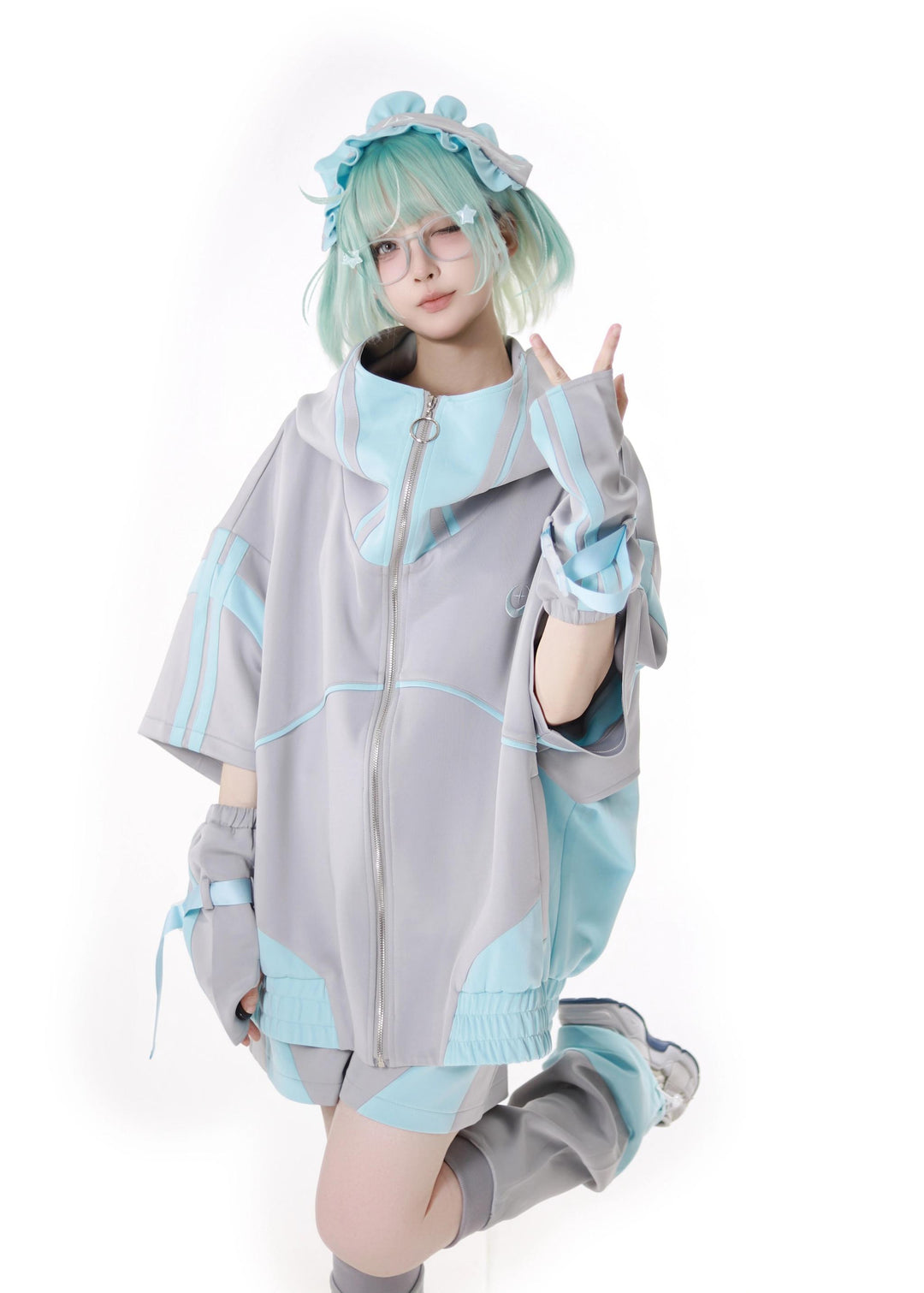 Oversized Short-Sleeved Jirai Kei Jacket Set with Shorts & Pants 42810:764226