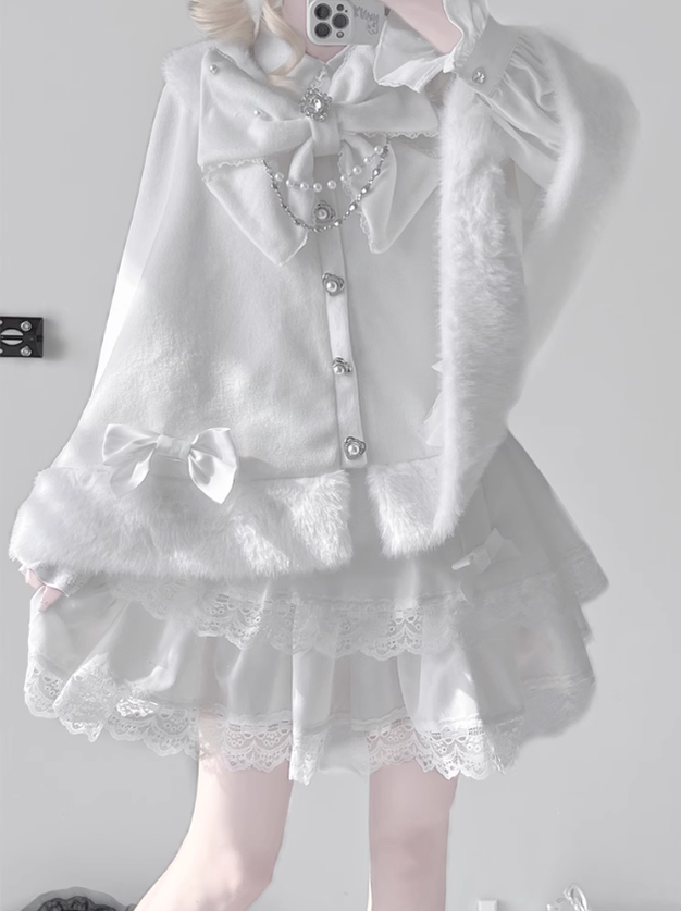 Jirai Kei Cape Plush Coat With Rhinestone Bow Knot 42149:731011