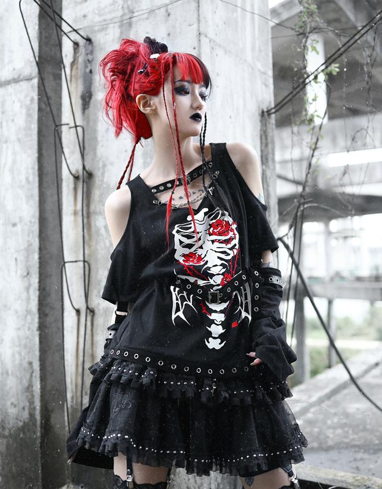 Gothic Skull Embroidered T-Shirt Detachable Sleeves and Leather Buckle 35726:502762