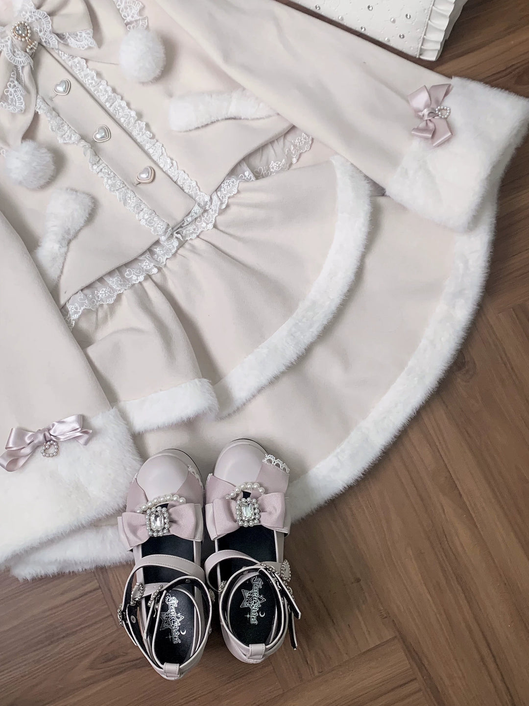 Ryousangata Tiered Skirt Outfit, Detachable Bunny Ear (L S) 44592:814092