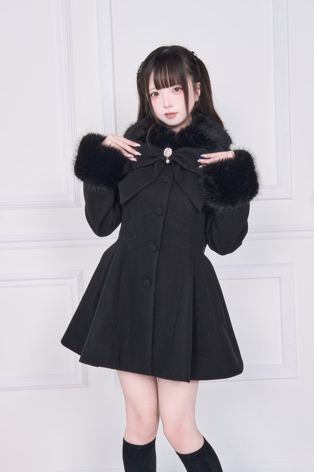 Ryousangata Winter Coat, Faux Fur, Detachable Bow & Cape (Black / M S) 44066:794450