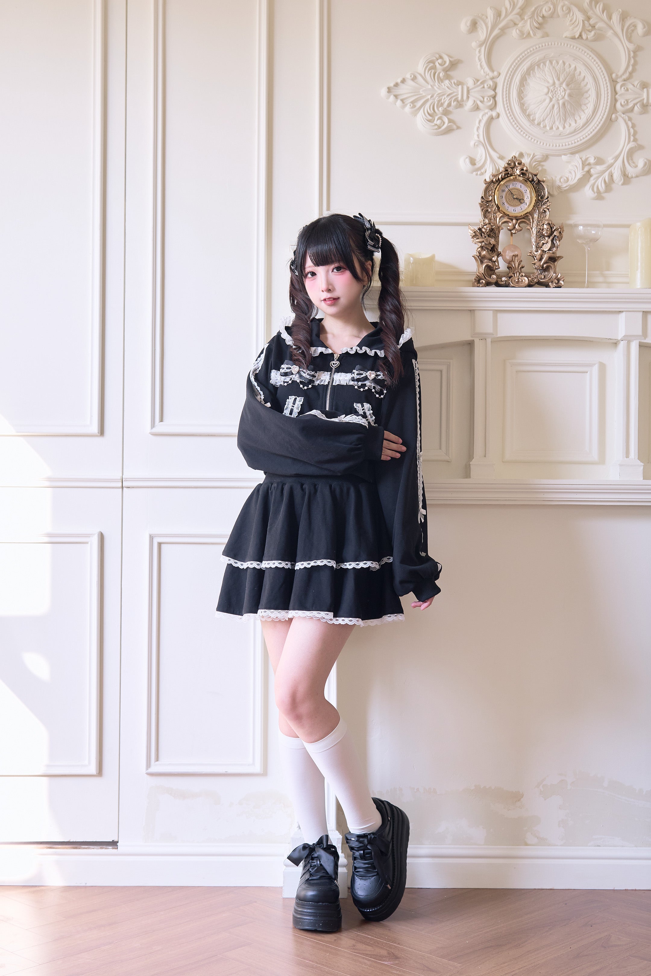 スカート andwang Kirakira v neck hoodie miniskirt andwang Kirakira v neck hoodie miniskirt（Andwang - Andwang