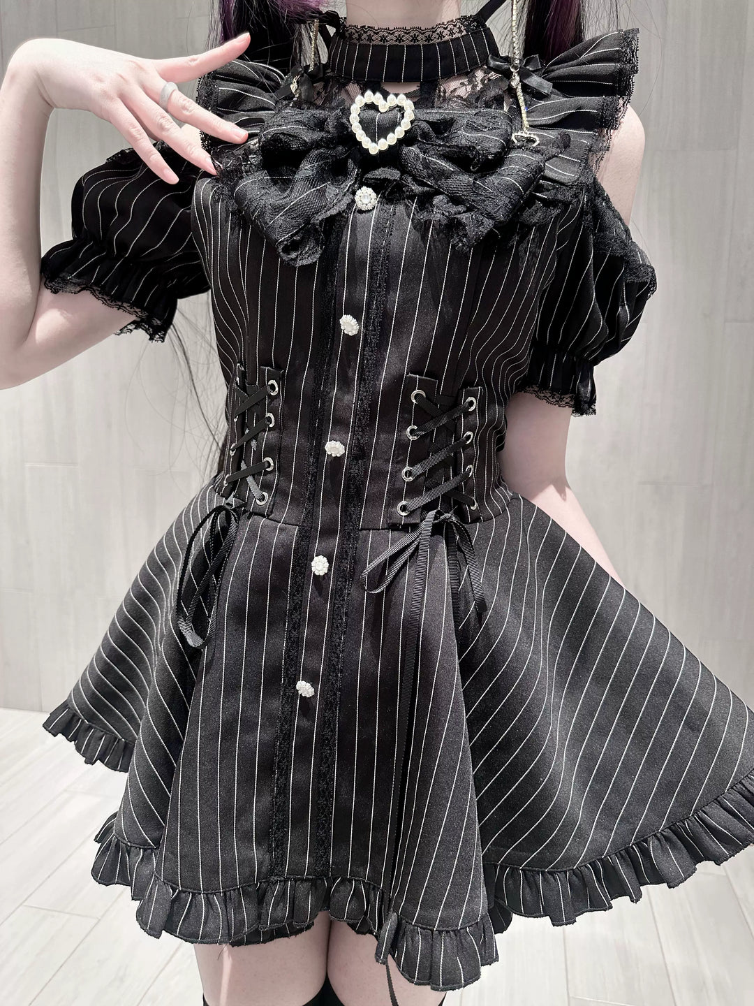 Jirai Kei Pure & Striped Black Dress, Open Shoulder 44960:834883