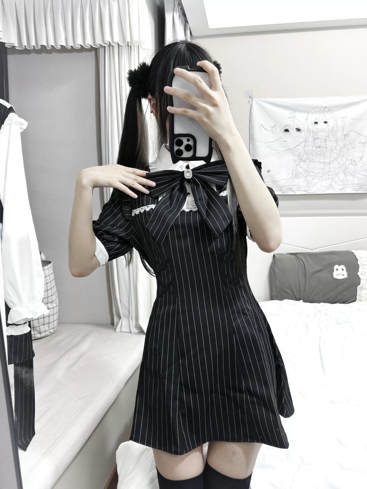 Jirai Kei Striped Short Sleeve Dress, Detachable Bow Tie 45798:862893