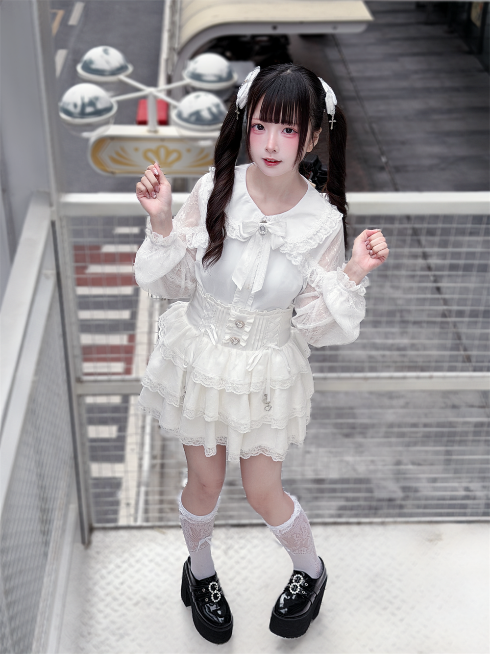 Ryousangata White Lace Blouse & High Waist Skirt 45579:853618