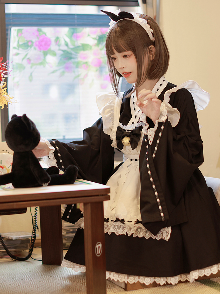 Kawaii Black Maid Blouse Flutter Sleeve Apron Suspender Skirt Set 42282:735178