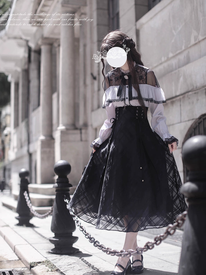 Seiso Kei Lace Blouse and High-Waisted Lace-Up Skirt 43788:785848