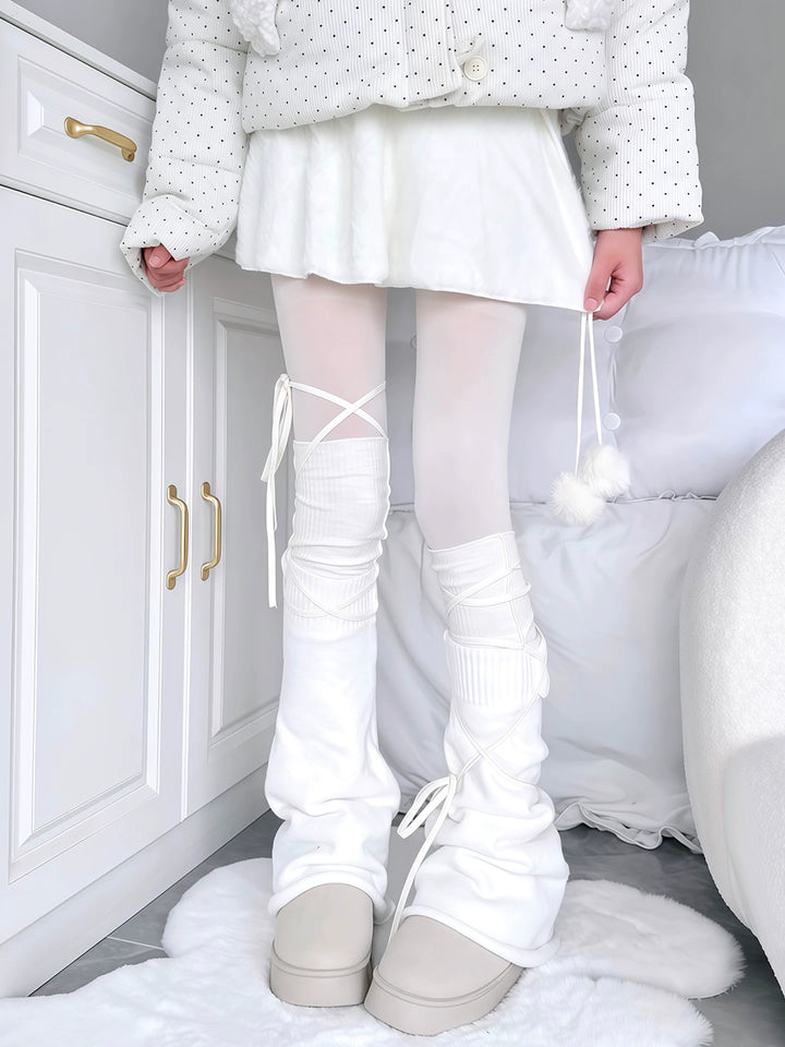 Subculture Pantyhose, Legwarmers, Wing and Bunny Ear Accents 44480:816520