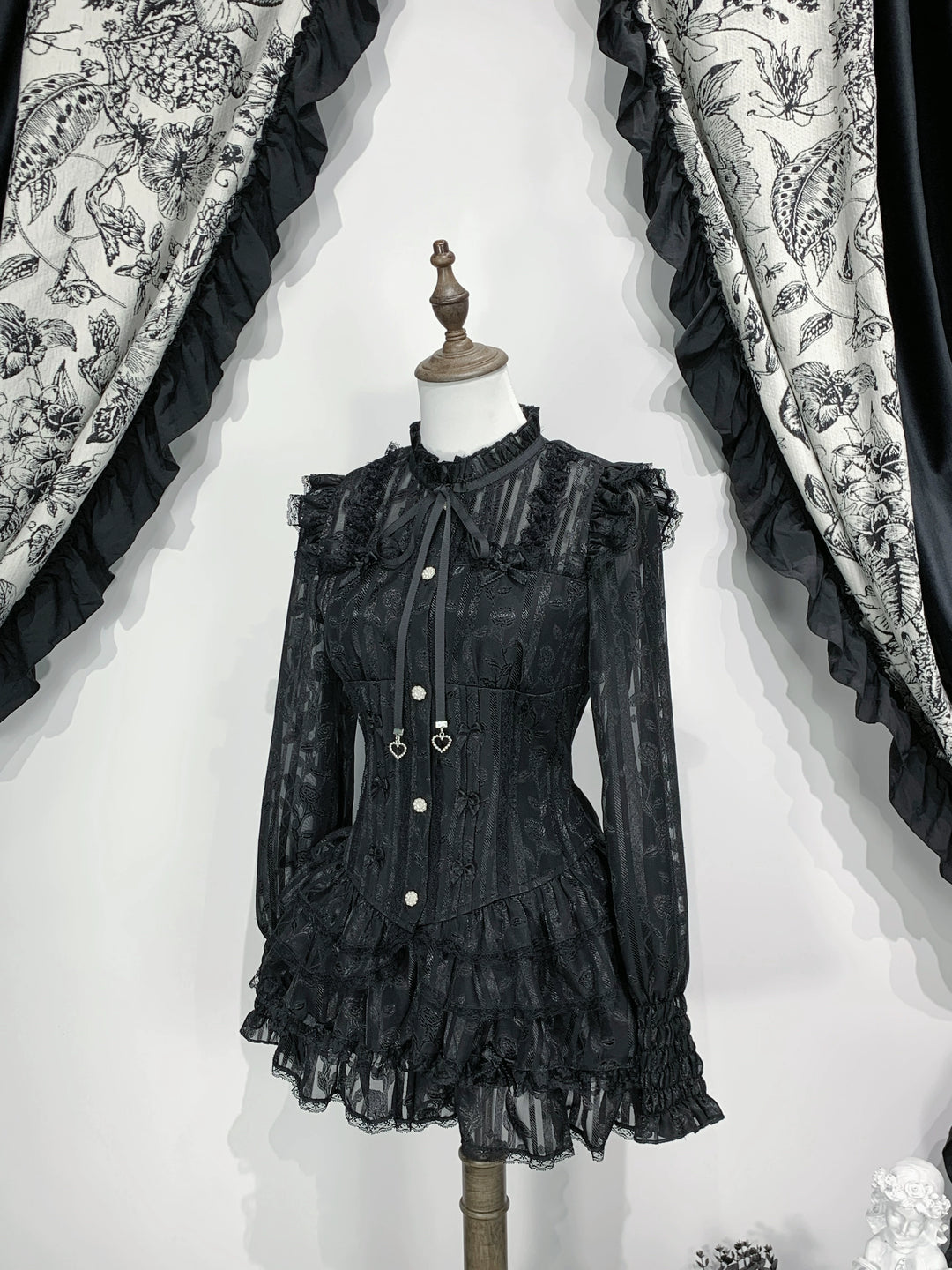 Jirai Kei Blouse & Bloomers Set, Ruffled Stand Collar (M) 44959:831586