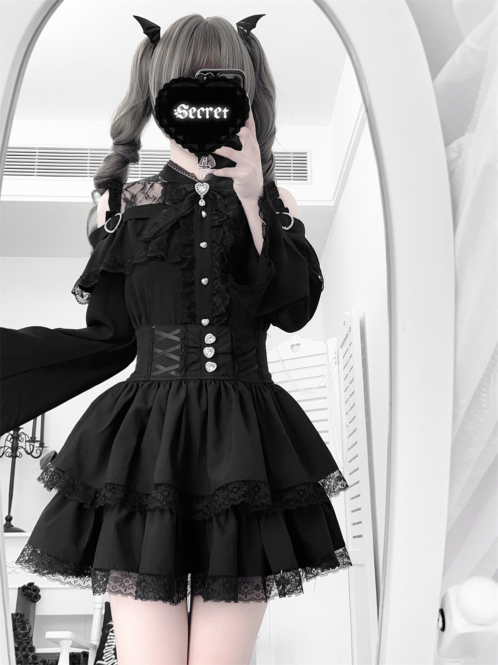 Jirai Kei Open Shoulder Blouse + Tiered Ruffles Skirt (2XL L M S XL) 43686:782893