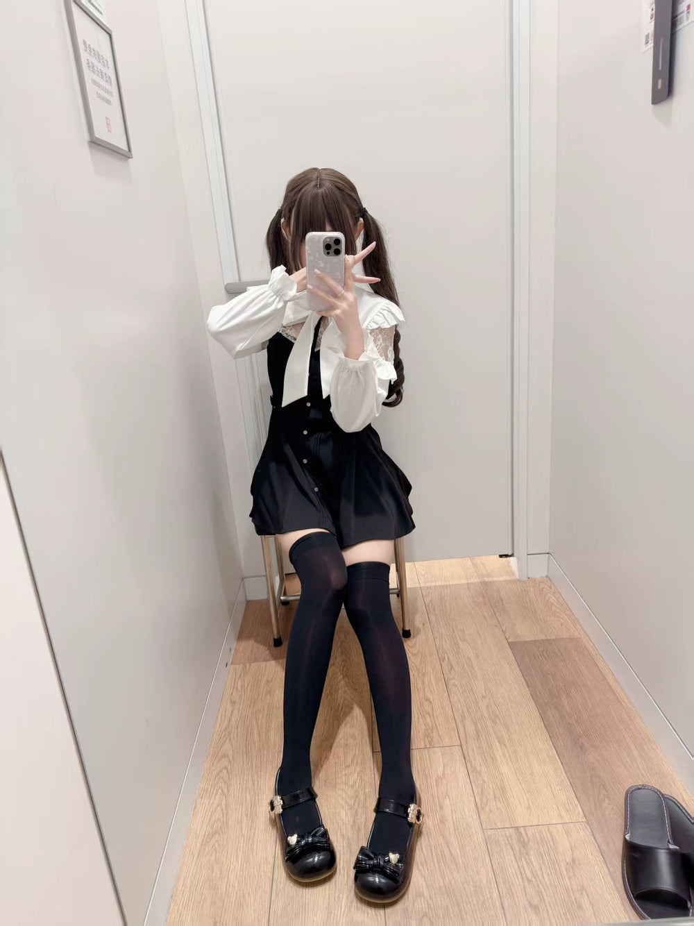 Seiso Kei Black and White Dress, Lace Shoulder 44073:795962