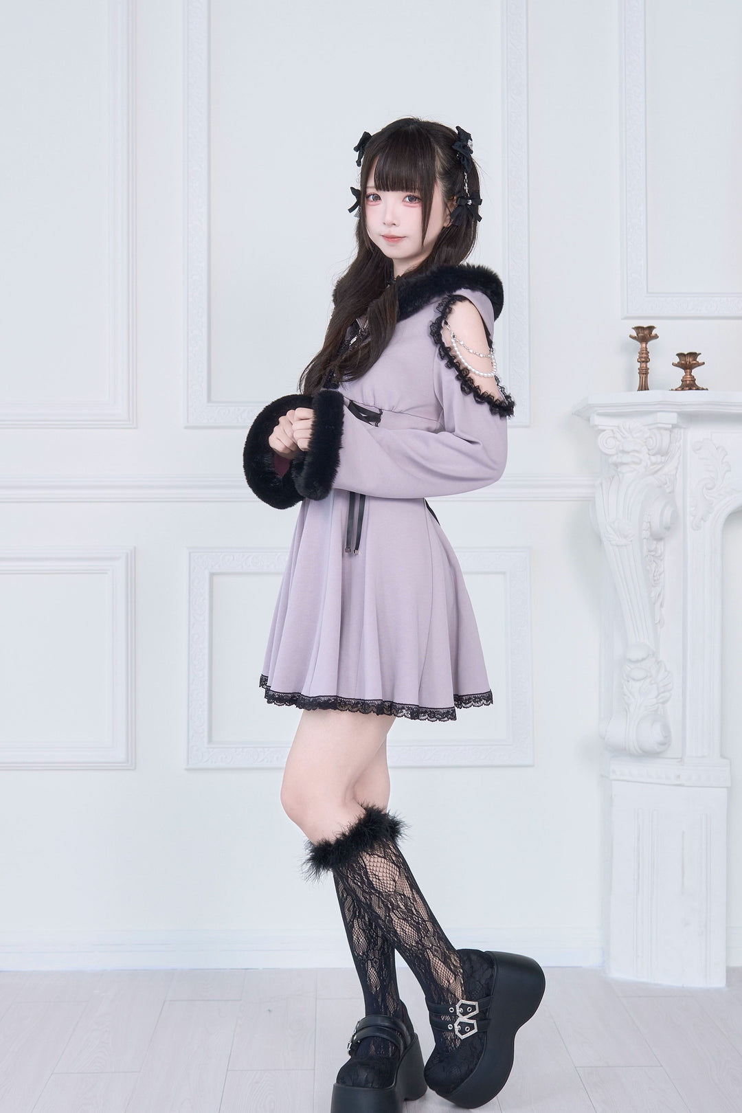 Open-Shoulder Jirai Kei Dress, Oversized Hood 43940:789824