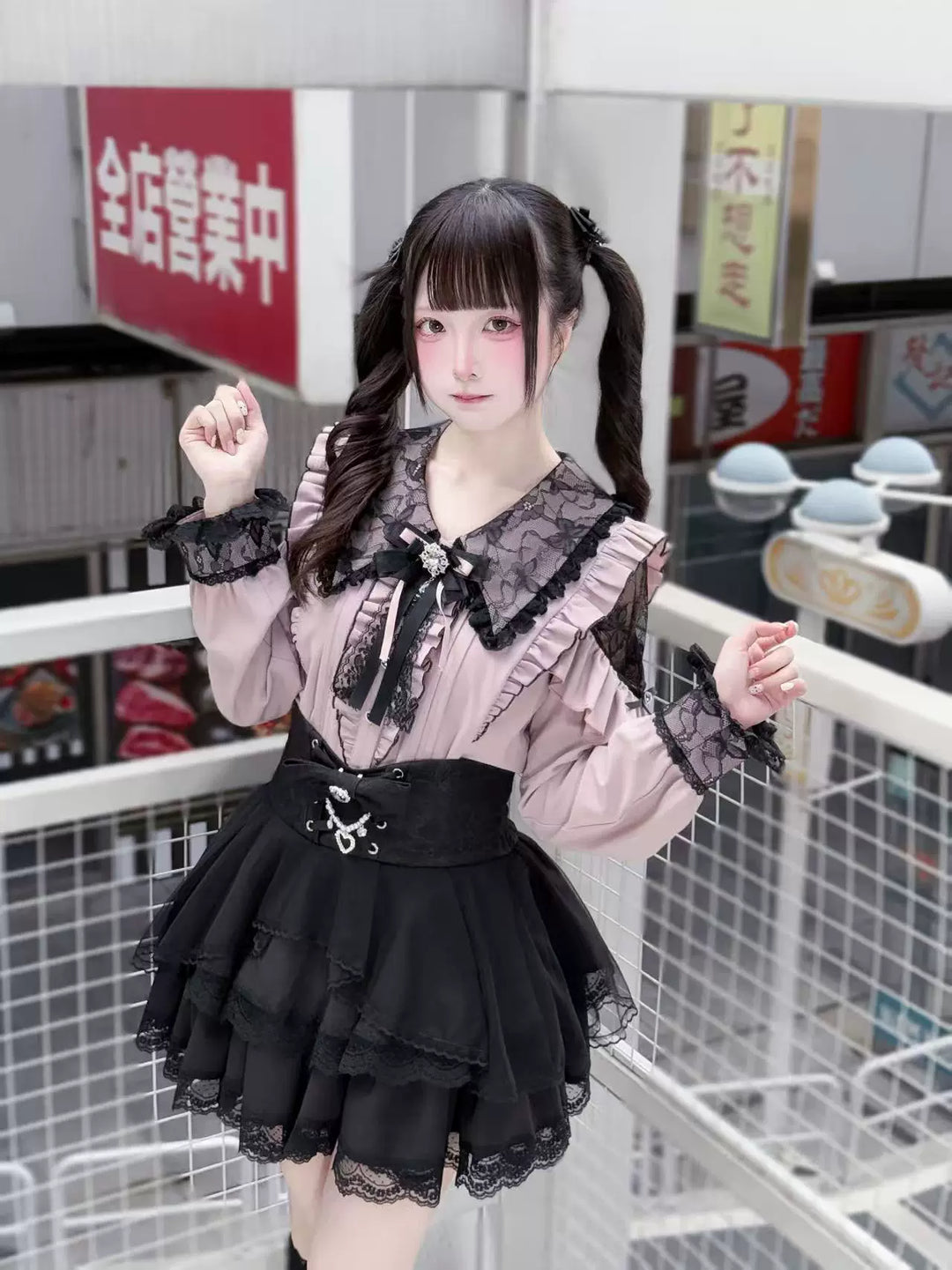 Jirai Kei Long Sleeve Blouse, Lace Overlay and Heart Buttons 44589:815173