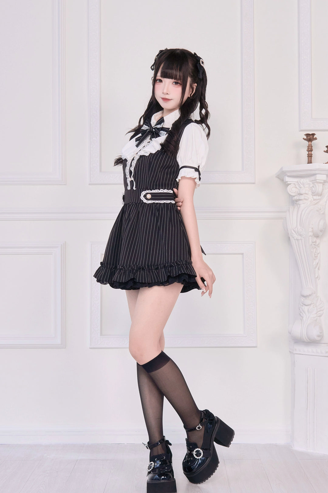 Striped / Solid Jirai Kei Dress, Elastic Shorts 43533:779054