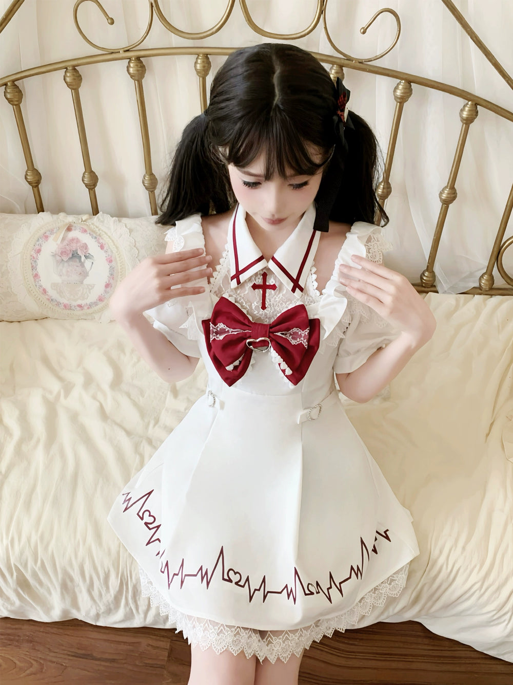Red and White Yami Kawaii Dress, Lace Halter Neck 43725:783589