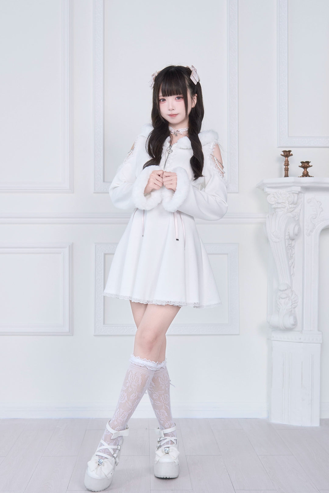 Open-Shoulder Jirai Kei Dress, Oversized Hood 43940:789821