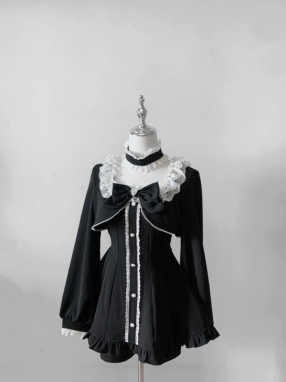 Jirai Kei Long Sleeves Dress, Pocketed Shorts (L M S XL) 44197:808146