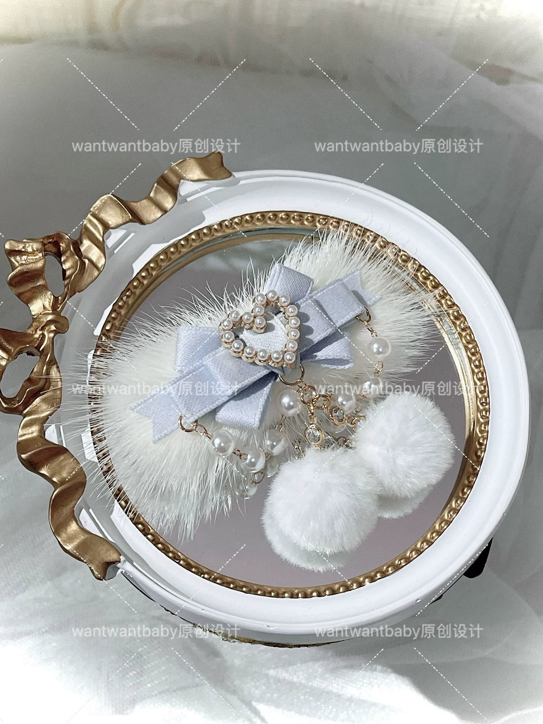 Winter Ryousangata Hair Clip, Pom Pom Pendant 44462:809809