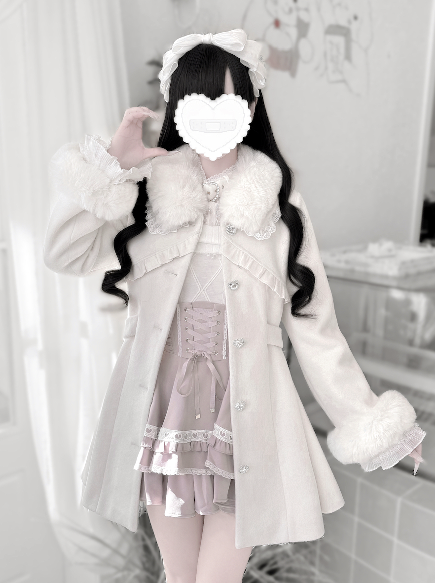 Fluffy Trim Ryousangata Winter Coat, Rhinestone Accents 44200:800824