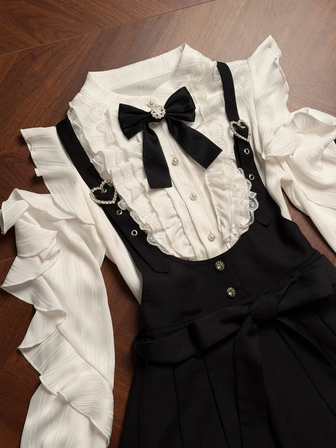 Jirai Kei Suspender Skirt, Open-Shoulder Shirt (L M S) 45100:835039