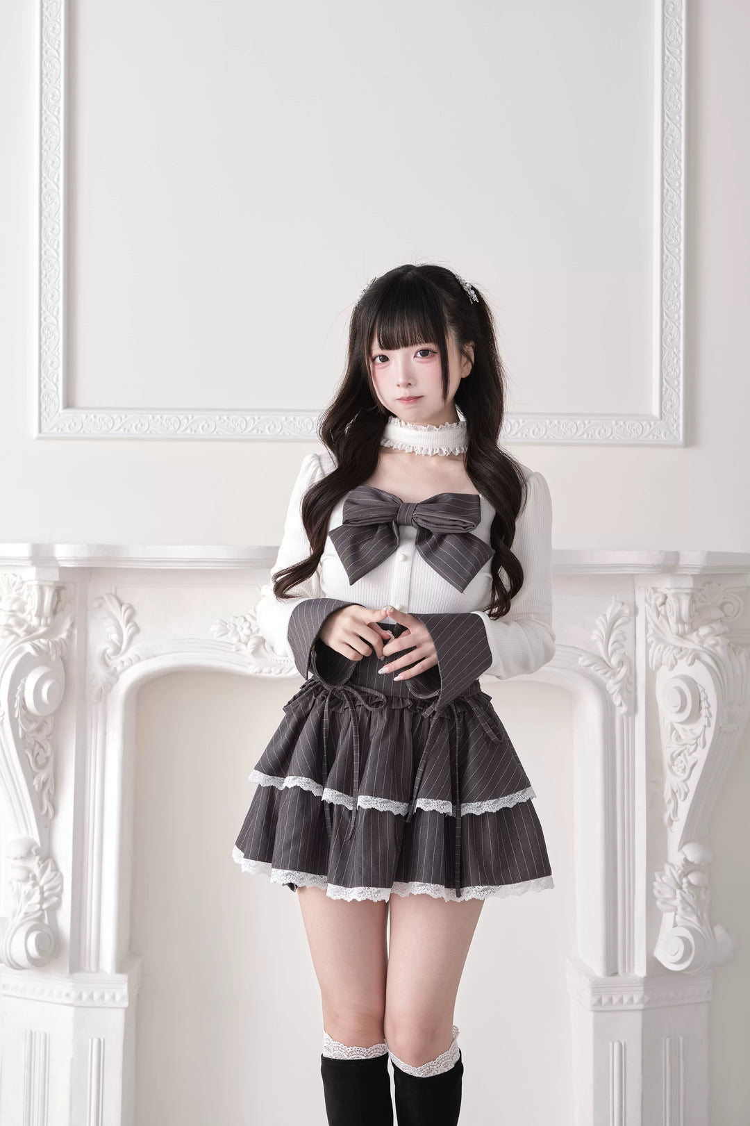 Jirai Kei Knit Top, Choker-Style Neck and Flared Sleeves 44686:818944