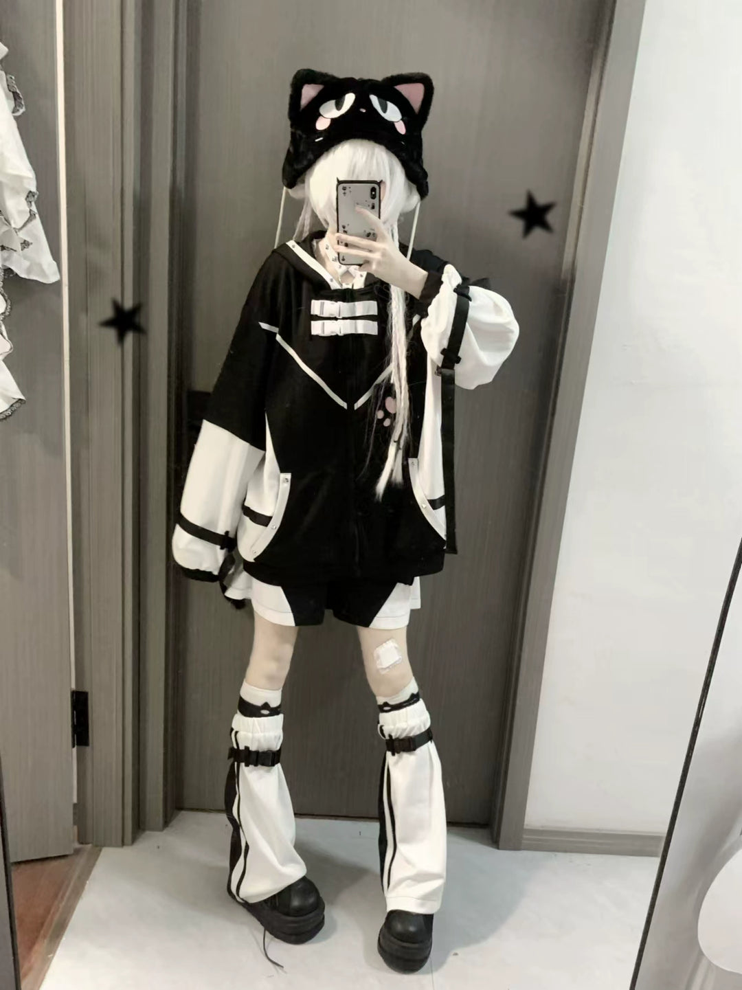 Jirai Kei Outfit Cat Hoodie Black White Coat Shorts Leg Warmer Set 41330:701384