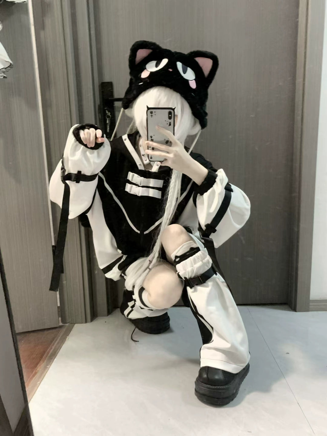 Jirai Kei Outfit Cat Hoodie Black White Coat Shorts Leg Warmer Set 41330:701406