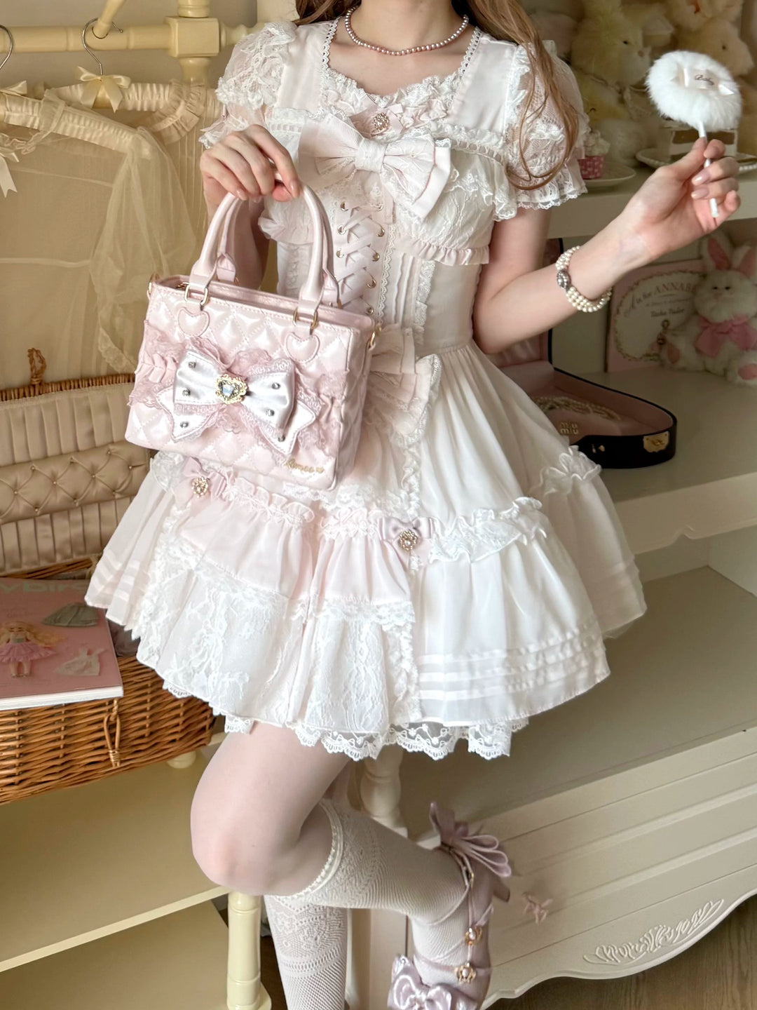 Ryousangata Square Handbag, Lace Bow & Diamond Quilting 45754:862830