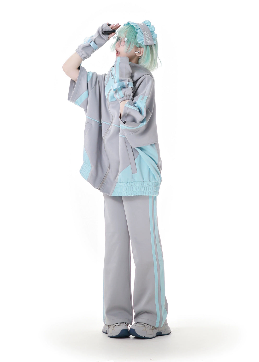 Oversized Short-Sleeved Jirai Kei Jacket Set with Shorts & Pants 42810:764220