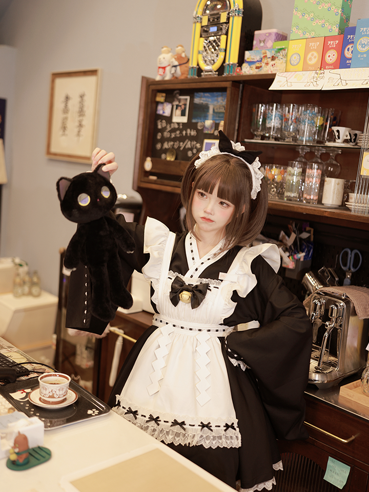 Kawaii Black Maid Blouse Flutter Sleeve Apron Suspender Skirt Set 42282:735152