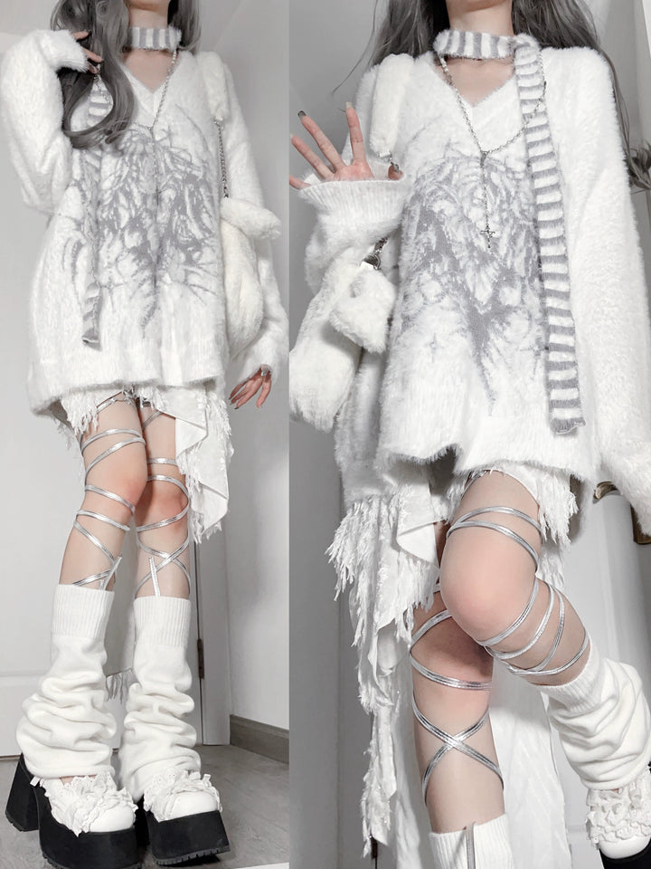 V-neck Subculture Sweater, Stripped Scarf 43843:787218