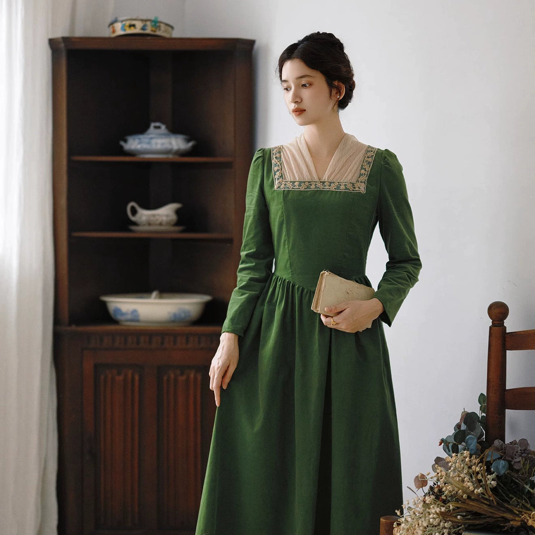 Retro Prom Dress Green Elegant Corduroy Court Dress 42200:731811