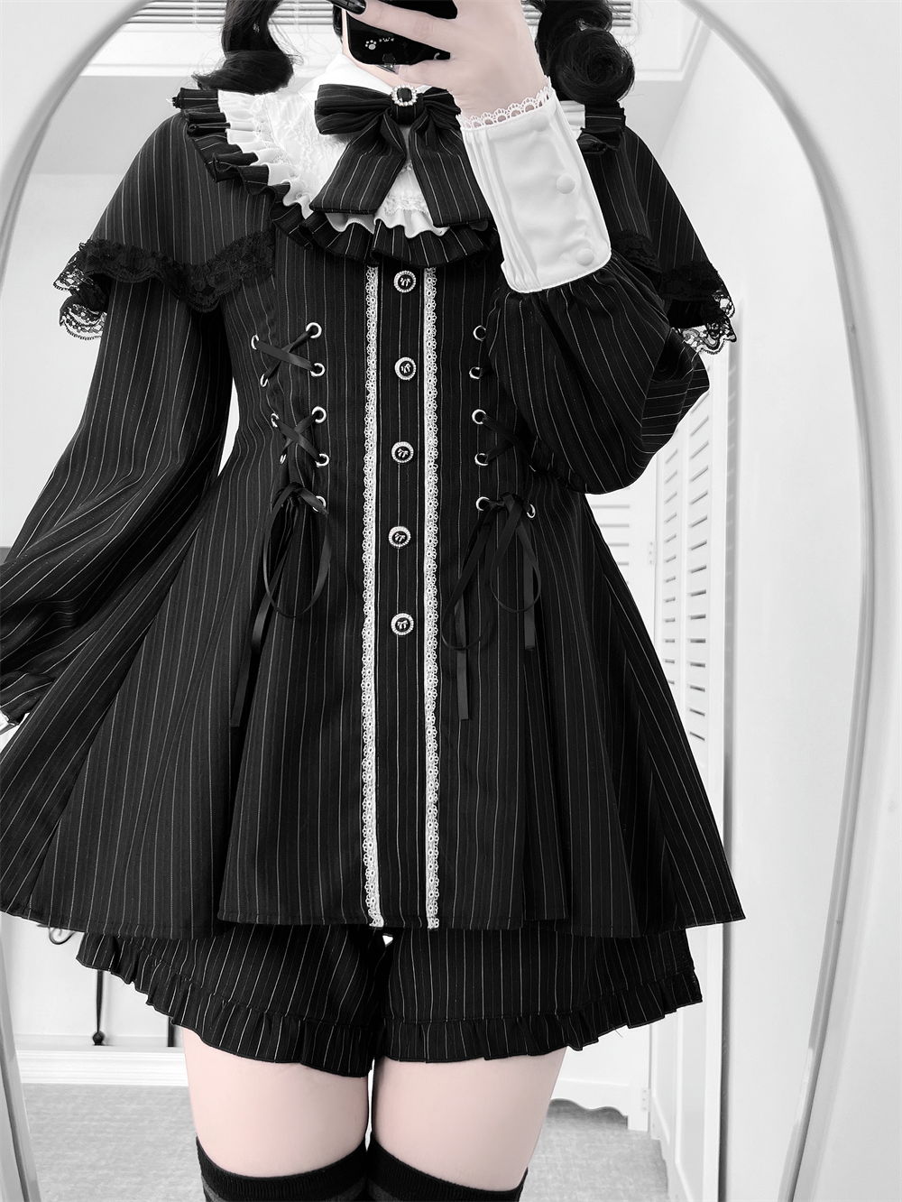 Jirai Kei Cape Design Dress and Pocketed Shorts Set 44526:811501