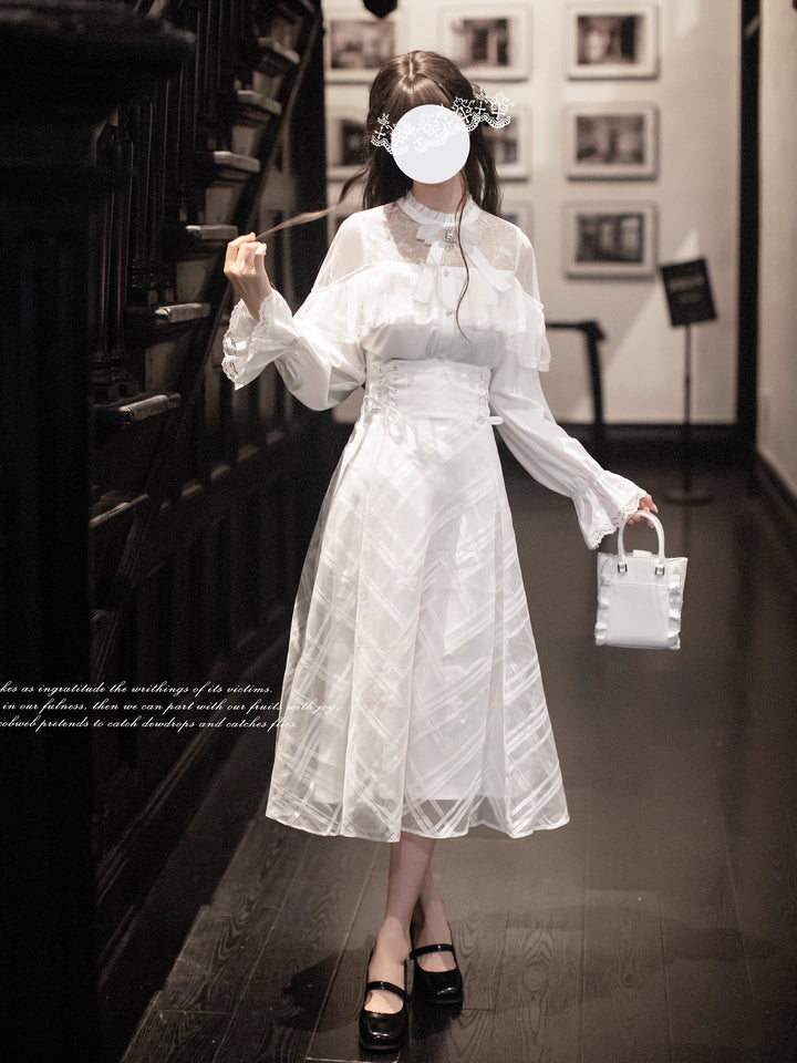 Seiso Kei White Blouse, High-Waist Skirt 43758:784913